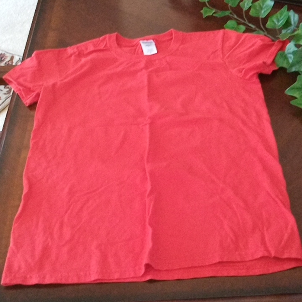 Girl's Tee Bright Red ♥️ - Picture 1 of 4